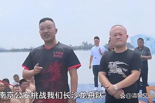 霍奇森：我76岁工作47年了，不会关心那些对我未来的猜测